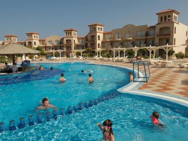 Pensee Royal Garden Beach Resort El Qoseir Exterior foto
